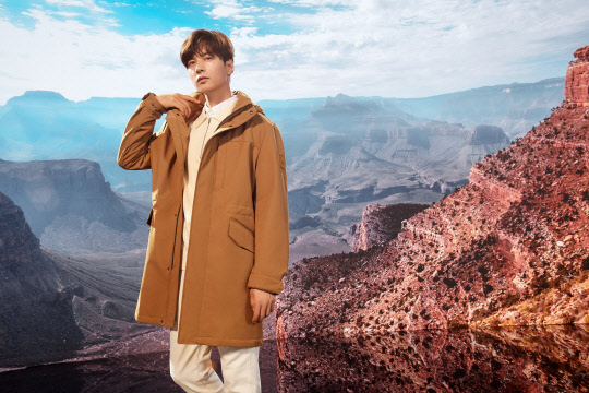 CJ온스타일의 골프웨어 브랜드 '장 미쉘 바스키아' 제품 홍보 이미지. CJ온스타일 제공